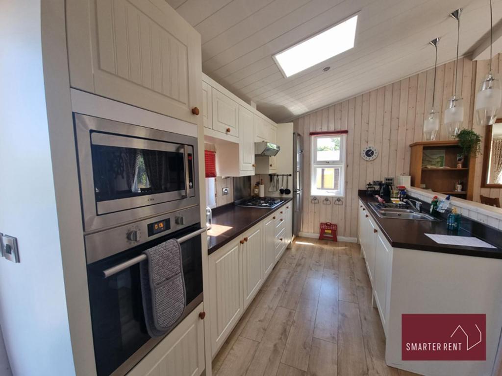 Milford On Sea - 4 Bedroom Lodge In Shorefield Country Park Milford on Sea Exterior foto